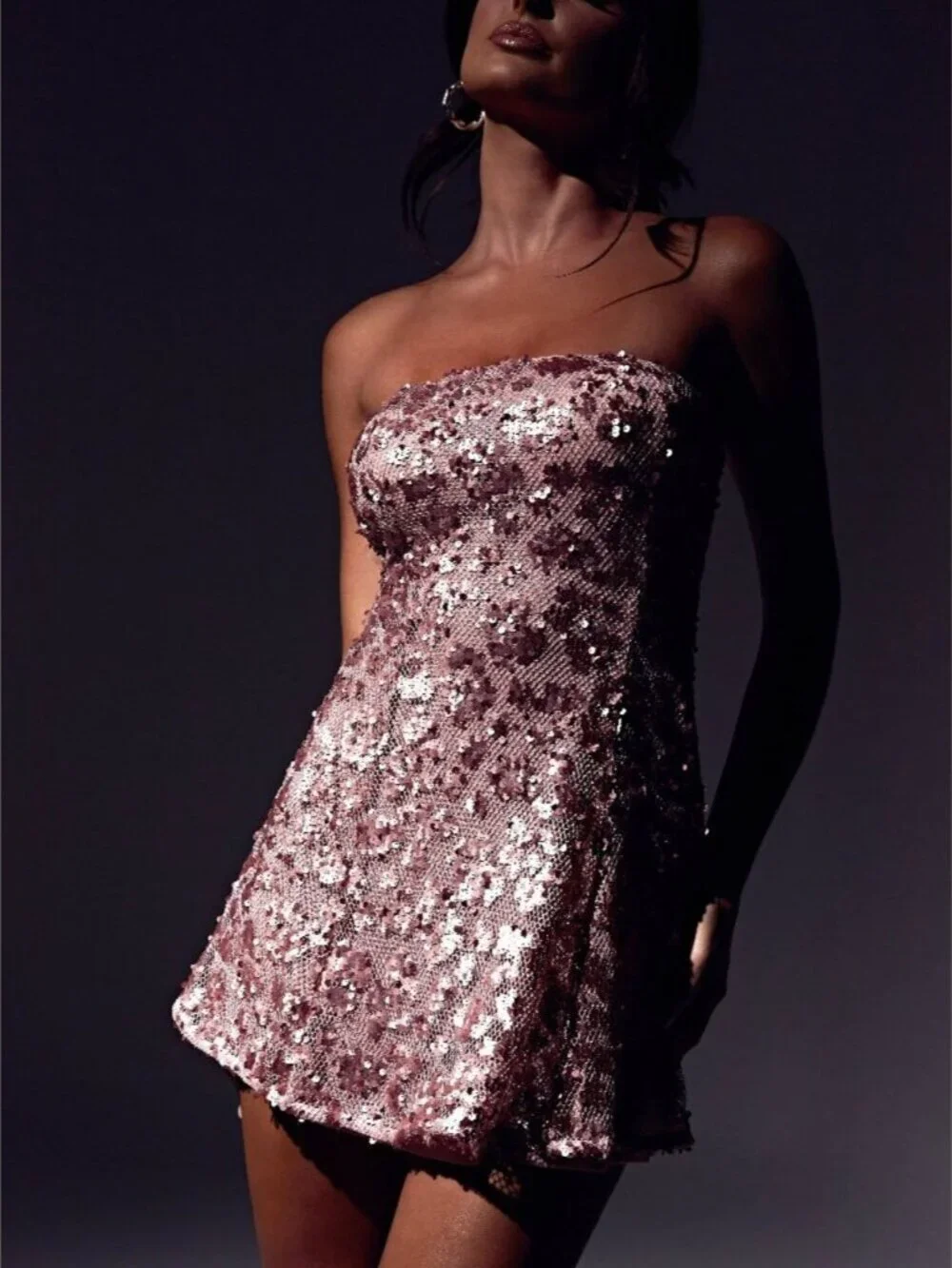 Meshki Everleigh Strapless Sequin Mini Dress NWT Rose Pink Size Large - Picture 3 of 11